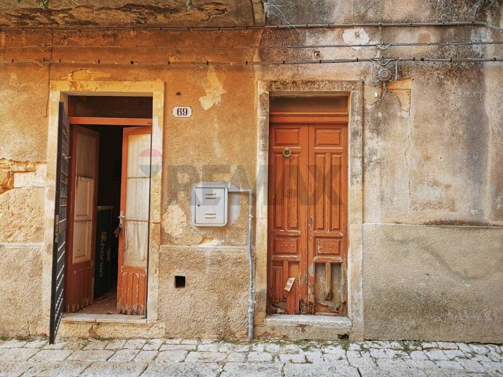 Casa indipendente a Ragusa in Via Col. Umberto Maddalena - Foto 2