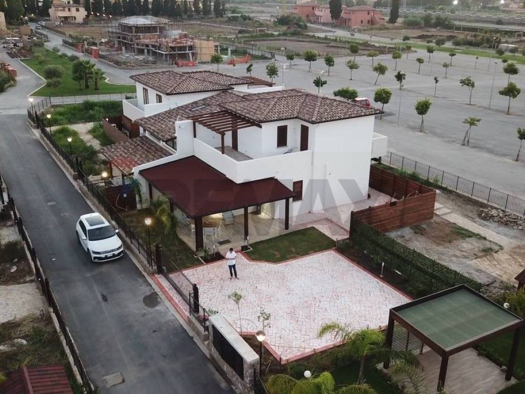 Villa a Campofelice di roccella in contrada pistavecchia - Foto 2
