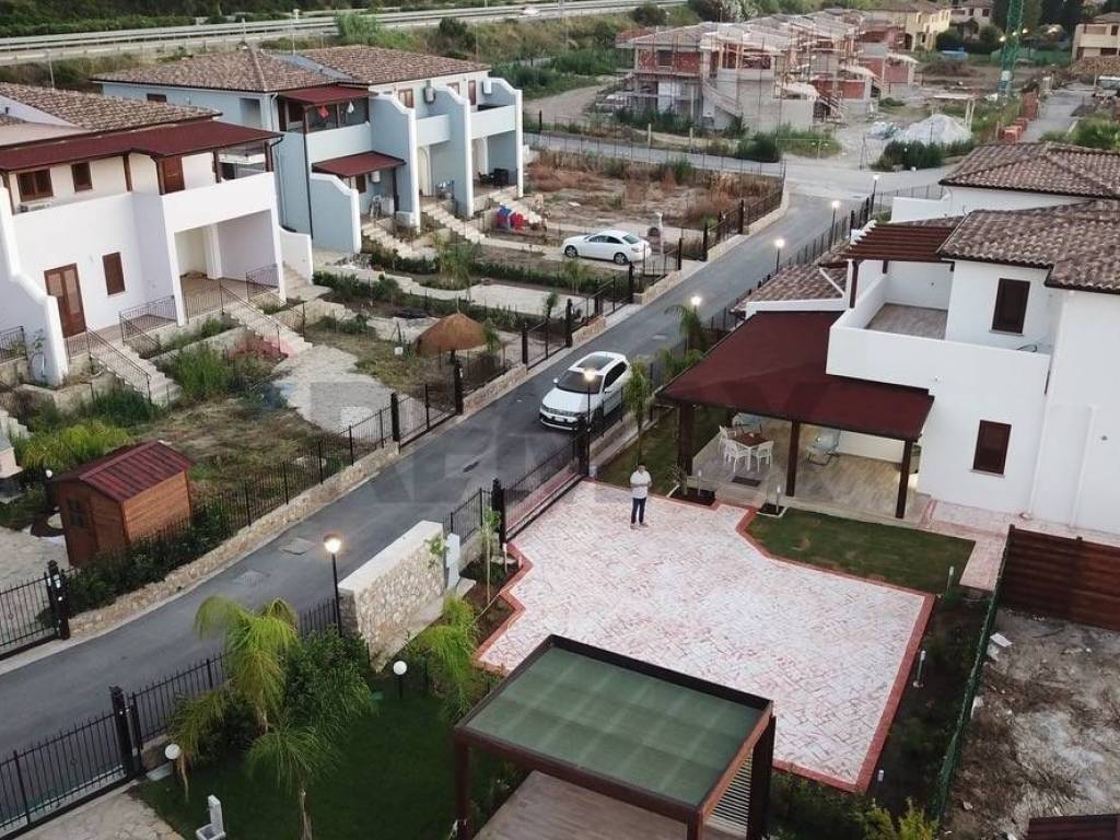 Villa a Campofelice di roccella in contrada pistavecchia - Foto 4