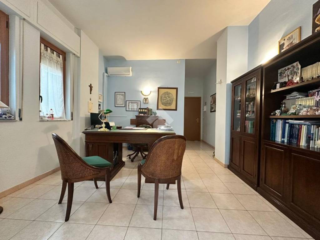 Appartamento a Cerignola in Via Dante Alighieri, 4 - Foto 5