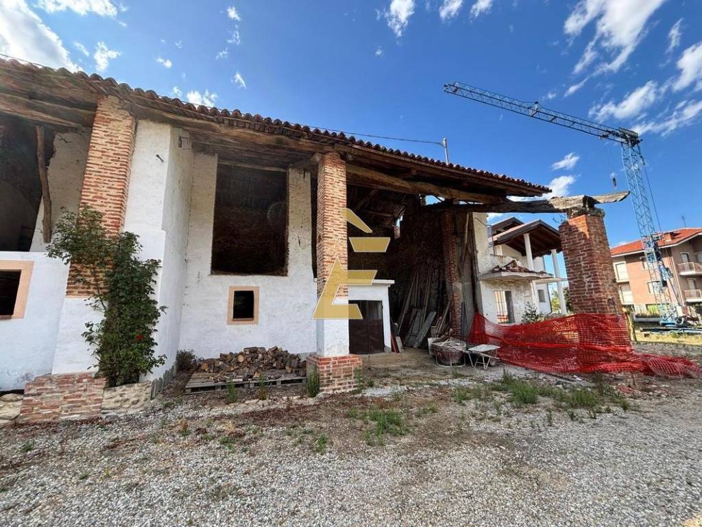 Rustico / casale a Mondovì in STRADA DEI CURETTI, 28 - Foto 3