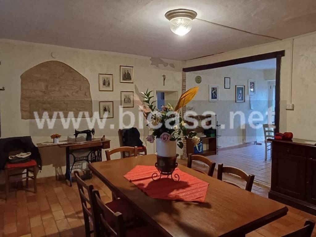 Rustico / casale a Montefelcino in strada pieve - Foto 3