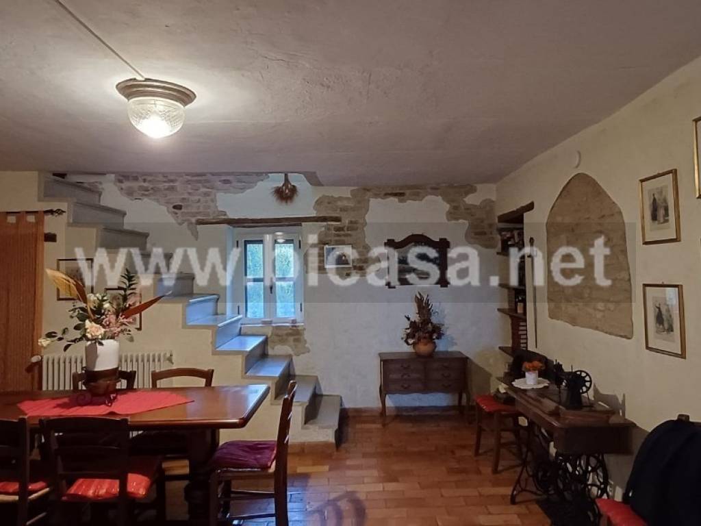 Rustico / casale a Montefelcino in strada pieve - Foto 5