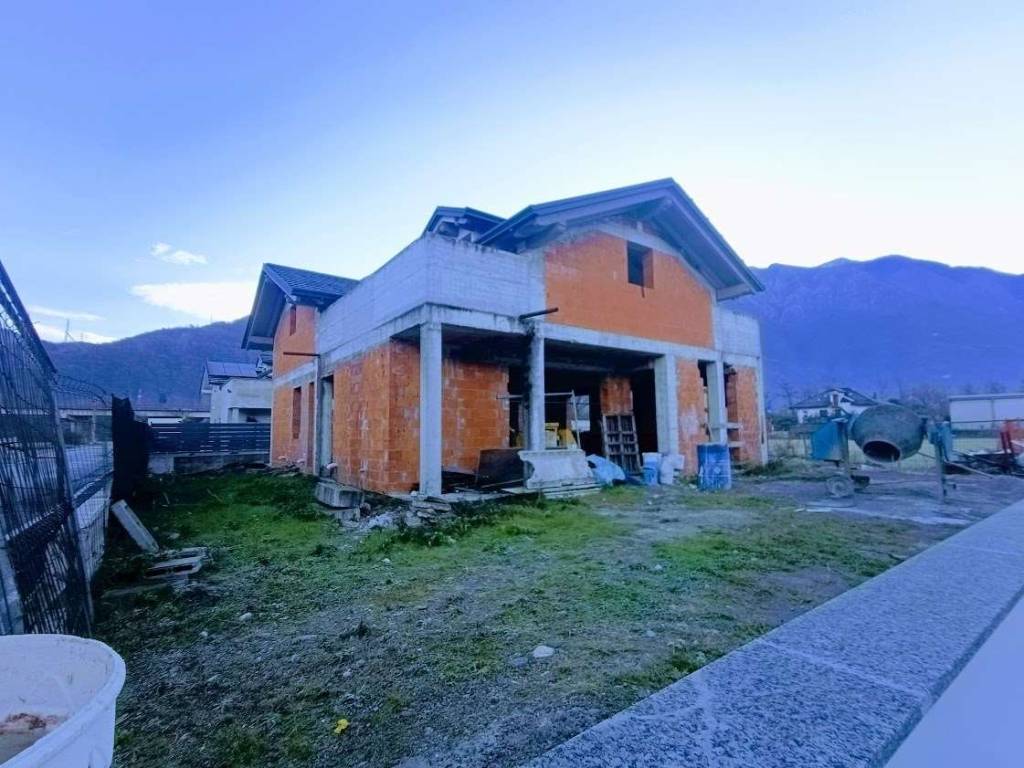 Villa a Domodossola in UBERTO GIROLA, N5 - Foto 3