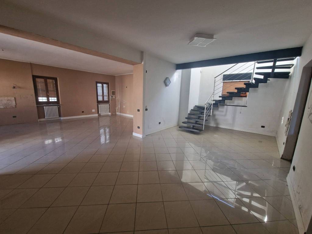 Villa a Vercelli in Via Pitagora, 24 - Foto 2