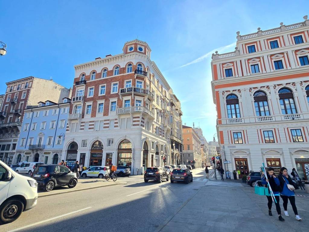 Immobile a Trieste in Via Giuseppe Mazzini, 20 - Foto 2