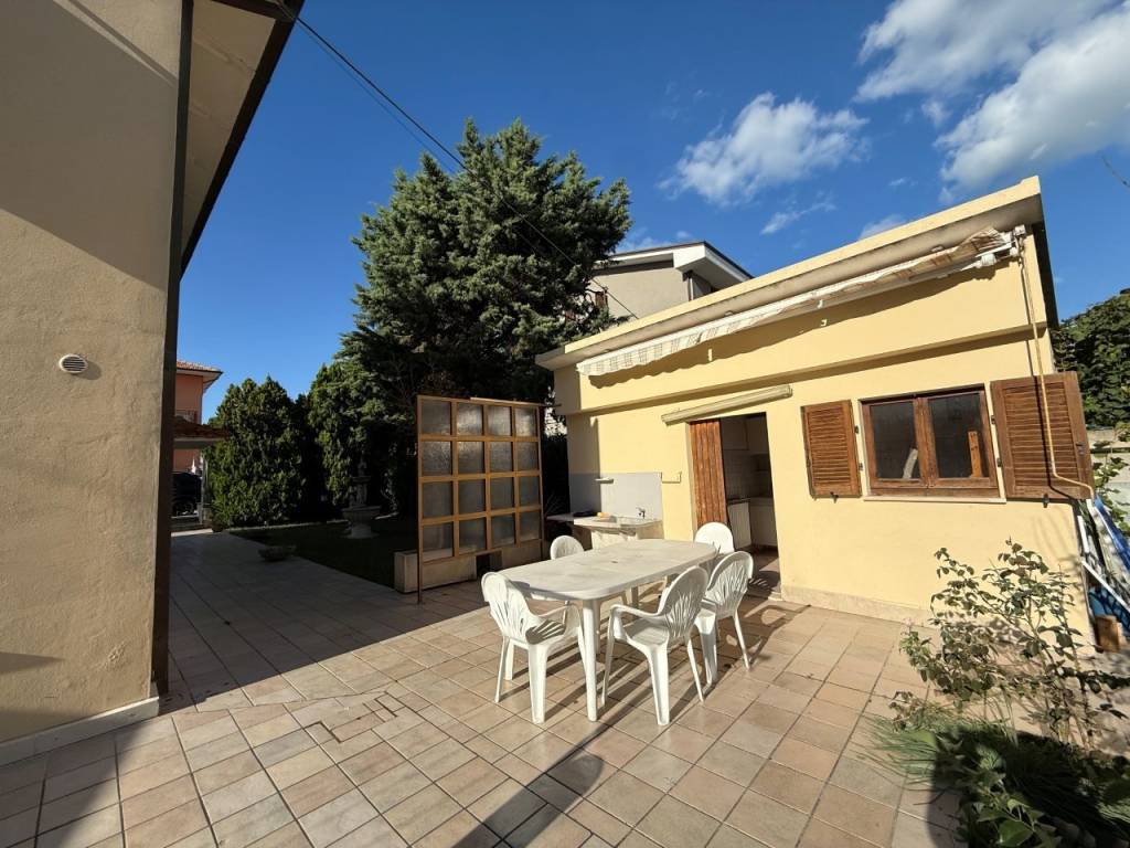 Villa a Civitanova marche in Via Argilofi, 28 - Foto 3
