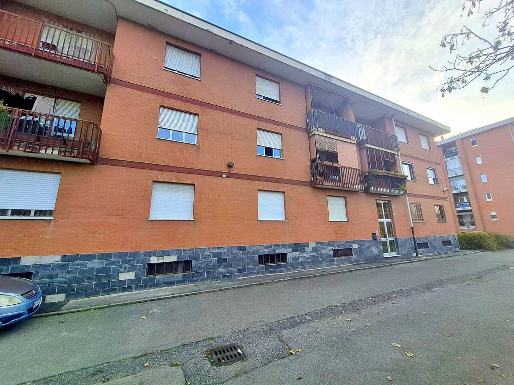 Appartamento a Pinerolo in Via della Repubblica, 66 - Foto 3