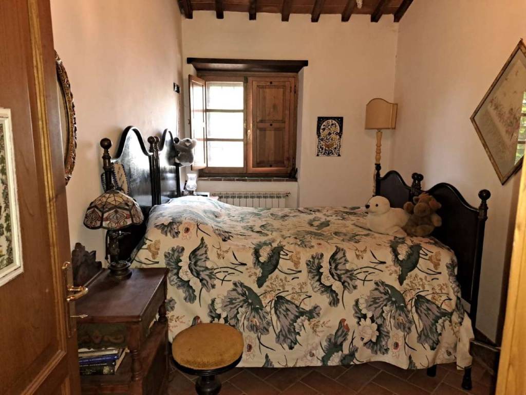 Villa a Castiglion fiorentino in via Loc Montecchio - Foto 4