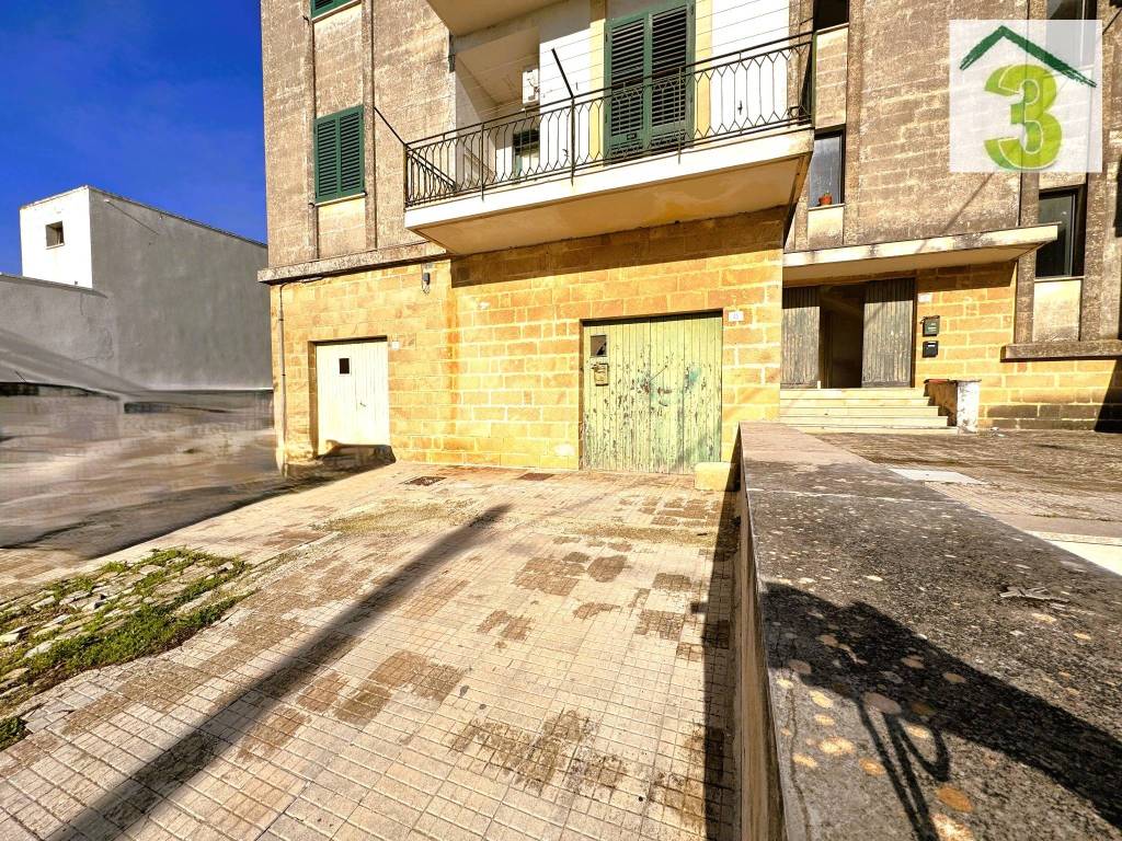 Appartamento a Andrano in Via Giacomo Matteotti - Foto 2