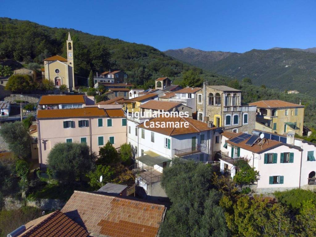 Casa indipendente a Dolcedo in Via Asilo, 7 - Foto 2