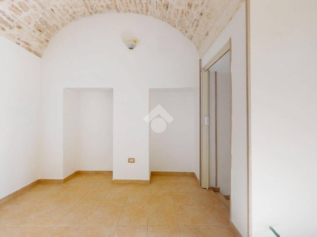 Casa indipendente a Martina franca in Piazza Mario Pagano, 1 - Foto 4
