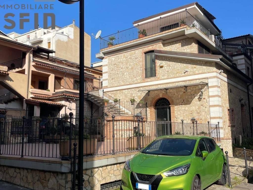 Immobile a Cosenza in Via Francesco Capoderose - Foto 2