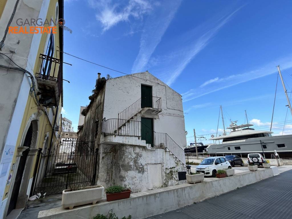 Palazzo / stabile a Rodi garganico in Via Scalo Marittimo - Foto 2
