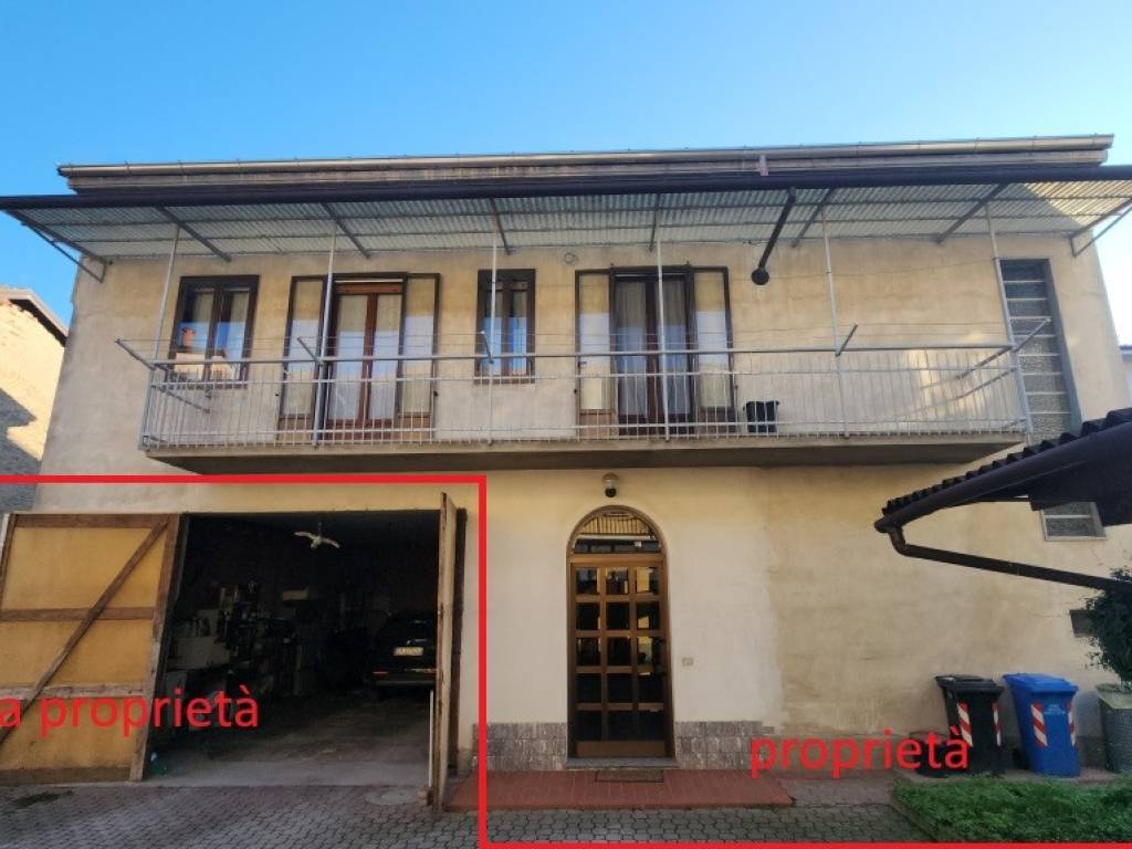 Casa indipendente a Bellinzago novarese in Via della Libertà - Foto 2