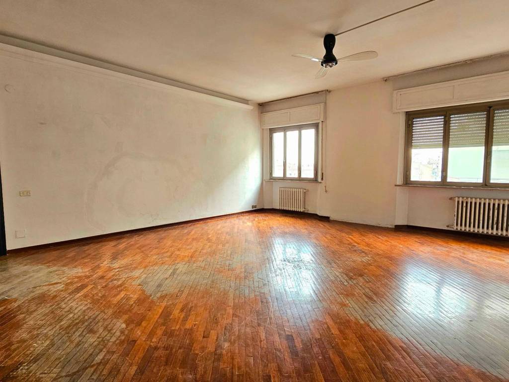 Appartamento a Falconara marittima in Via 4 Novembre, 5 - Foto 2