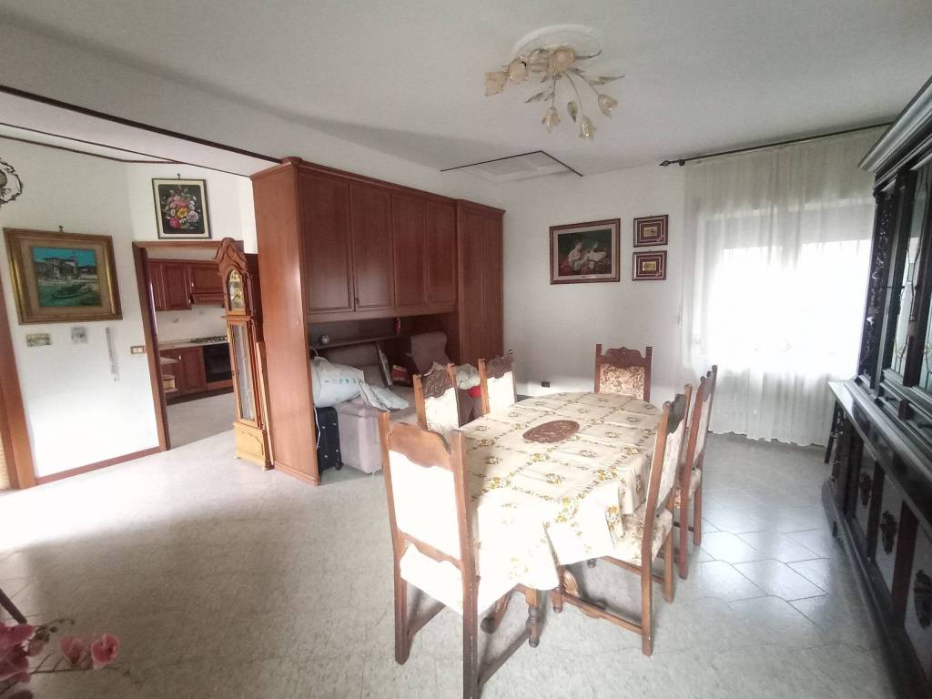 Casa indipendente a Bellinzago novarese - Foto 5
