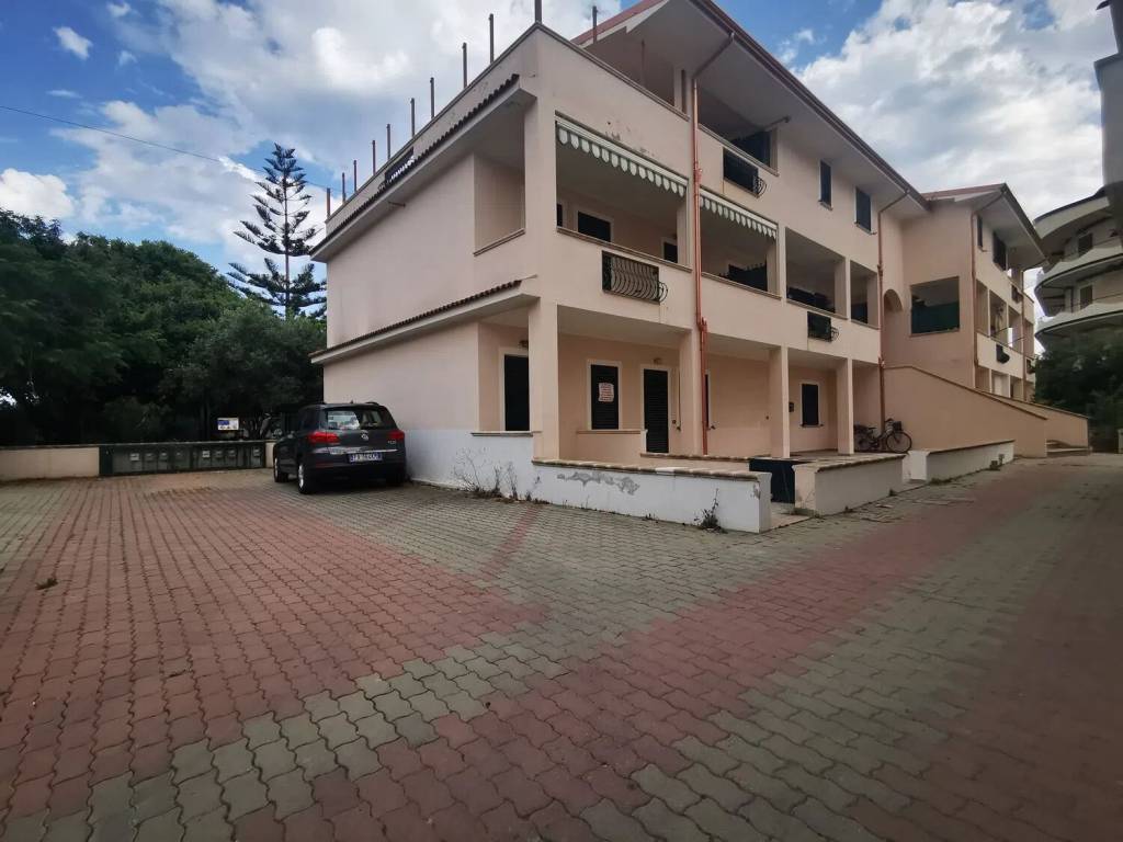 Appartamento a Isola di capo rizzuto in Via Fosso No Number - Foto 2