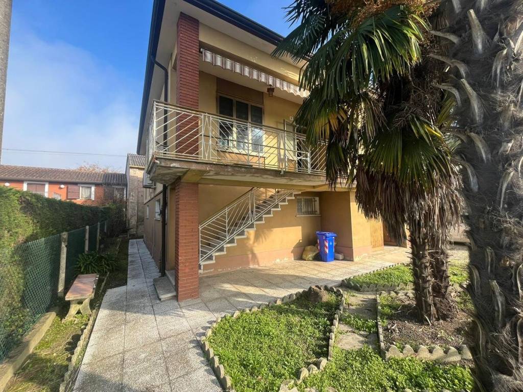 Villa a Riva del po in Via Albersano - Foto 4