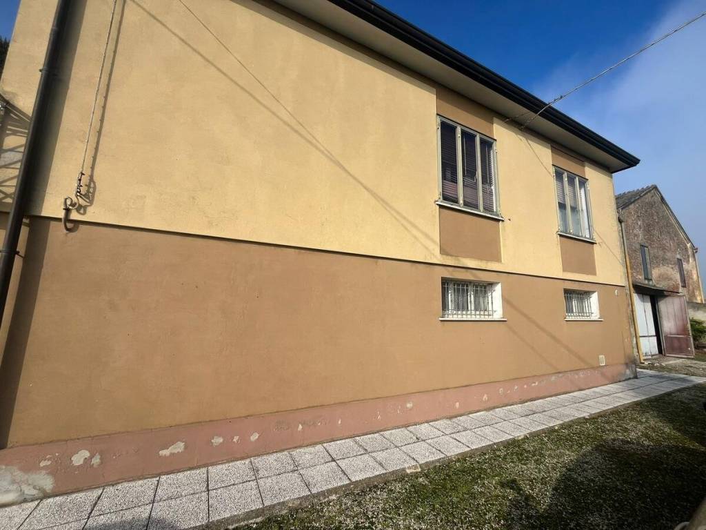 Villa a Riva del po in Via Albersano - Foto 5