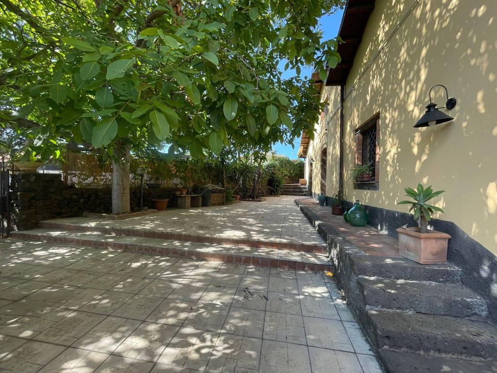 Rustico / casale a Mascalucia in Via Ombra, 46 - Foto 3