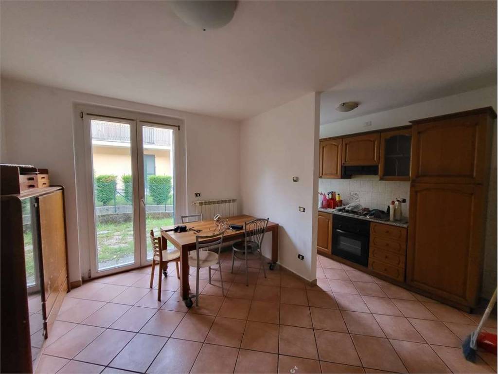 Appartamento a Magreglio in Via Elisabetta Ferrario, 3 - Foto 3