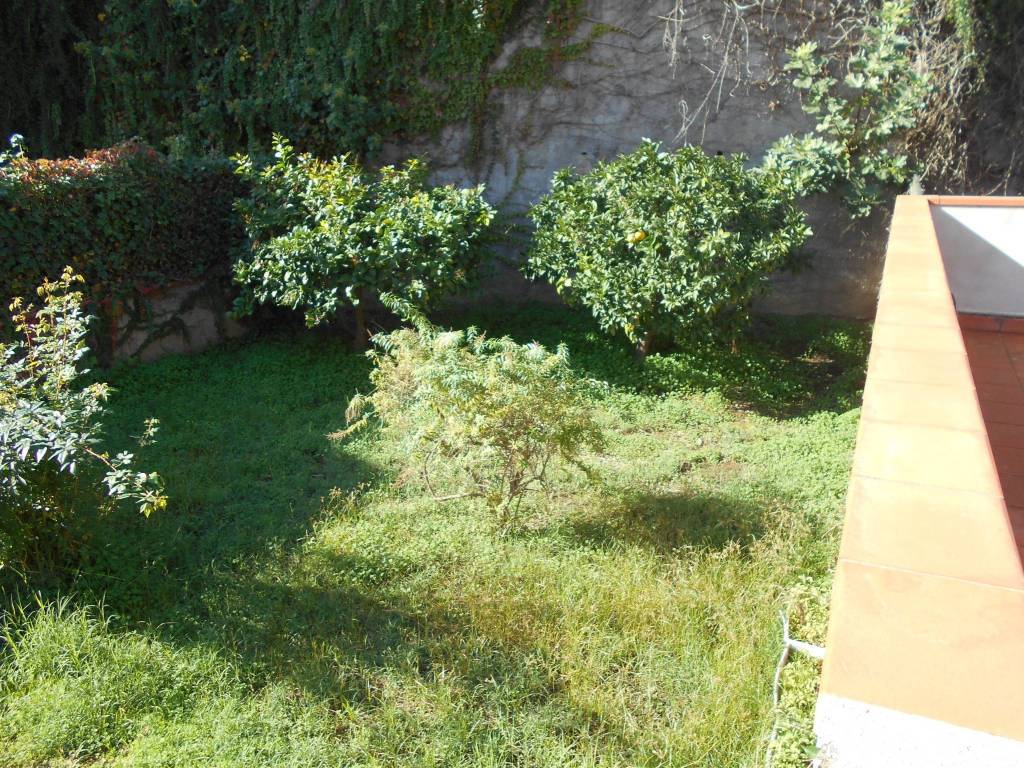 Villa a Aci catena in Via Giacomo Leopardi, 34 - Foto 5