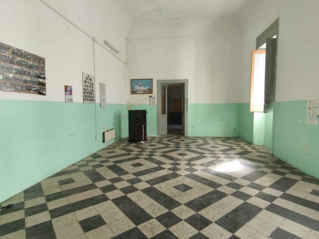 Palazzo / stabile a Copertino in Via Milano, 25 - Foto 4