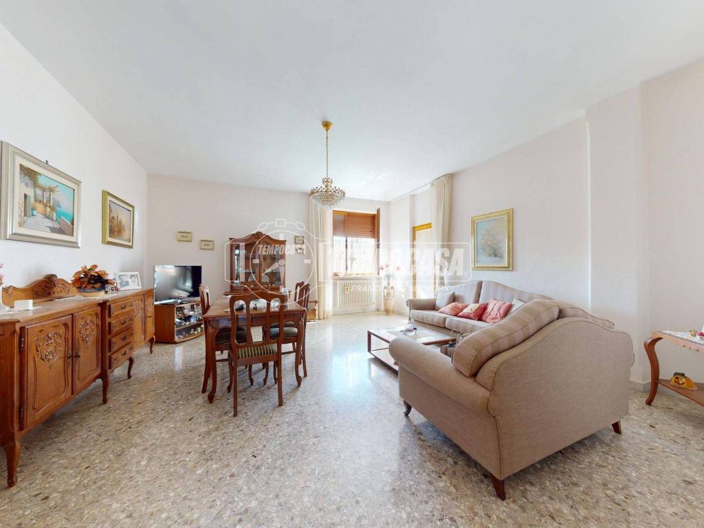 Appartamento a Casamassima in Via Grazia Deledda - Foto 2