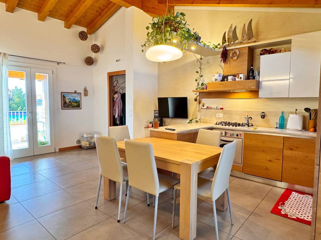 Appartamento a Azzano decimo in Via dei Mari - Foto 3