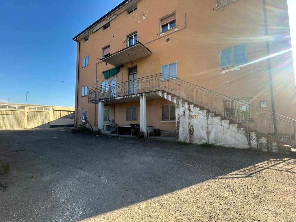 Villa a Bologna in Via Marco Emilio Lepido - Foto 5