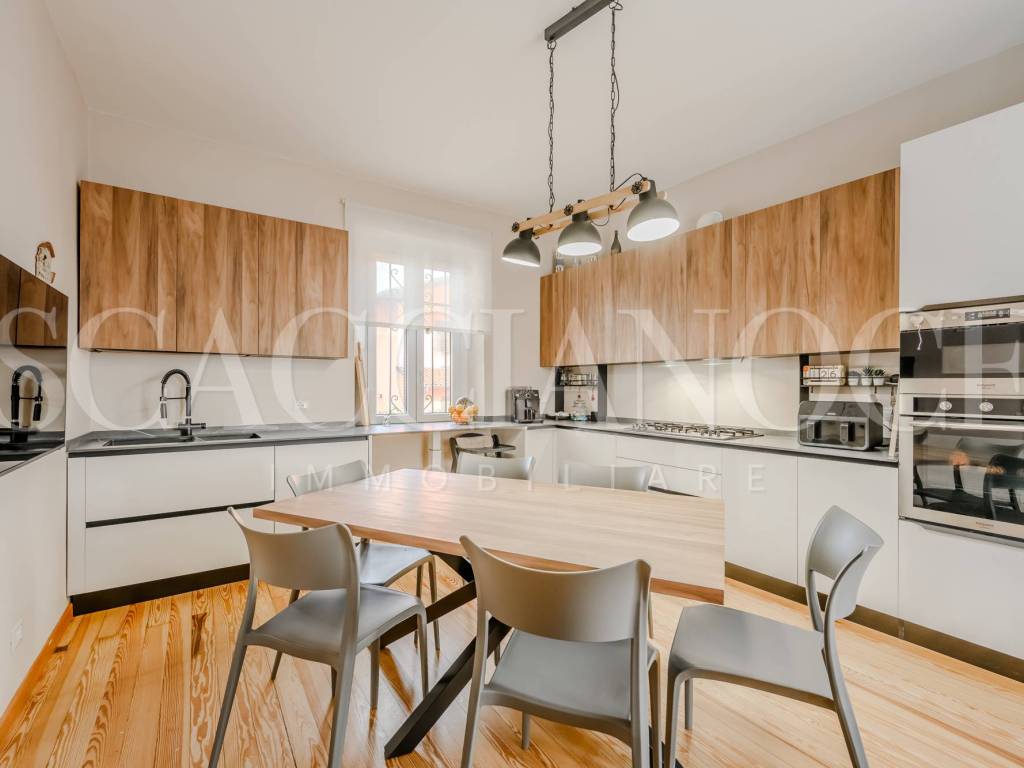 Villa a Cossato in Via Remo Pella, 20 - Foto 2