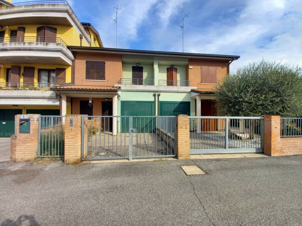 Villa a Conselice in Largo Papa Giovanni XXIII - Foto 3