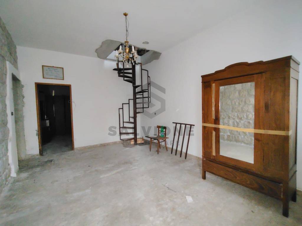 Casa indipendente a Cusano mutri in Via Ariella - Foto 2