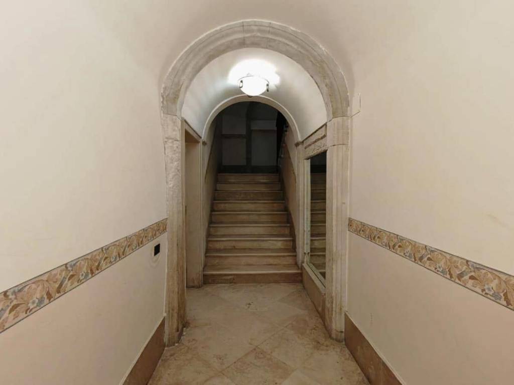 Appartamento a Trani in Piazza della Libertà, 6 - Foto 5