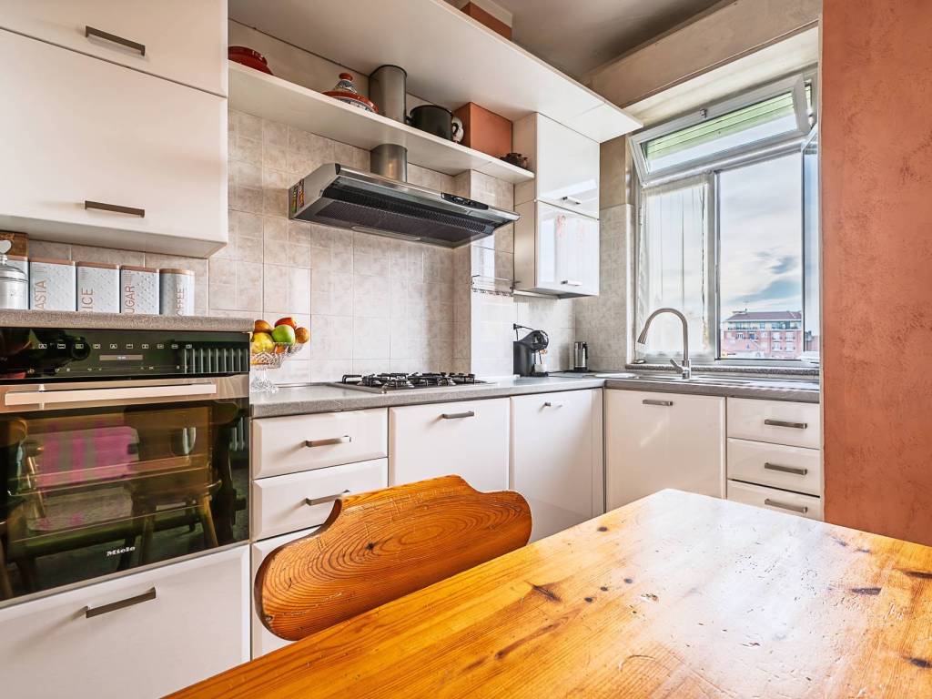 Appartamento a Orbassano in Via dei Mulini, 5 - Foto 2