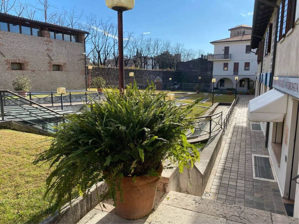 Immobile a Bassano del grappa in Largo Corona D'Italia - Foto 2