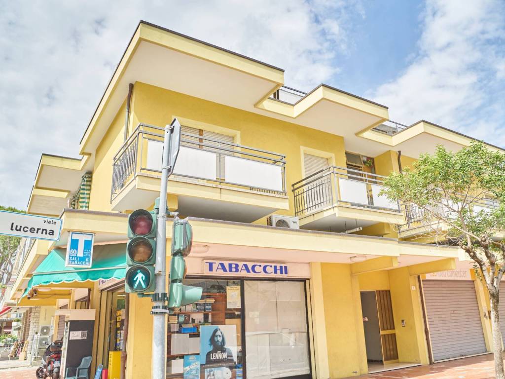 Appartamento a Rimini in Viale Lucerna, 7 - Foto 2