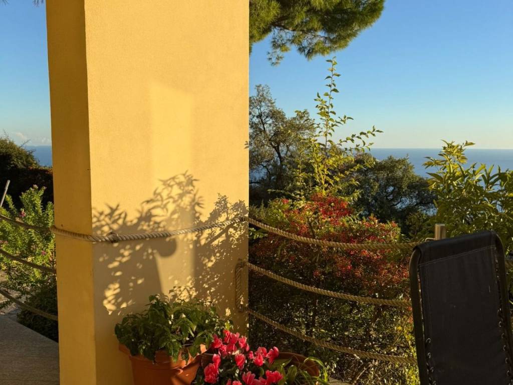 Villa a Pietra ligure in Via alla Cappelletta - Foto 3