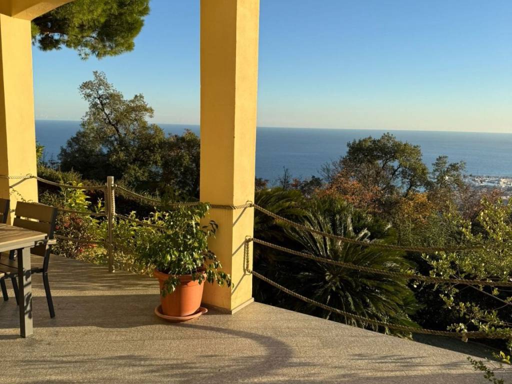 Villa a Pietra ligure in Via alla Cappelletta - Foto 4