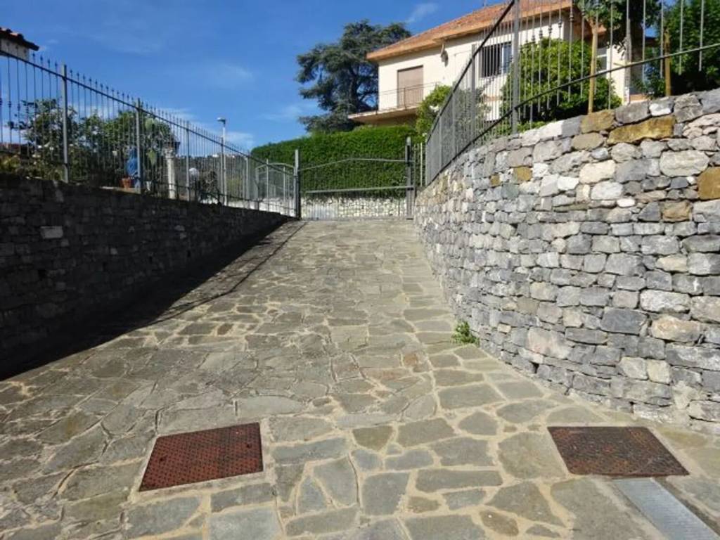 Villa a Imperia in Via Regina Pacis, 30 - Foto 3