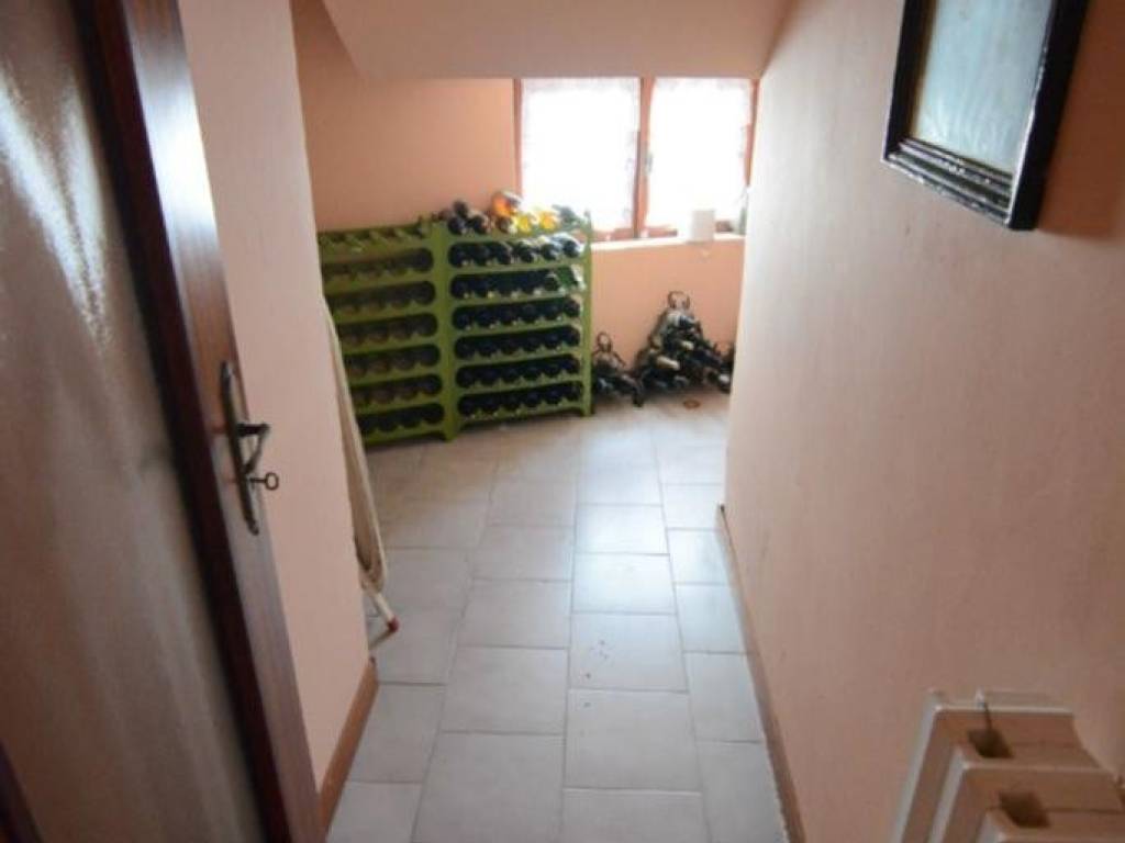 Casa indipendente a Torella dei lombardi - Foto 4