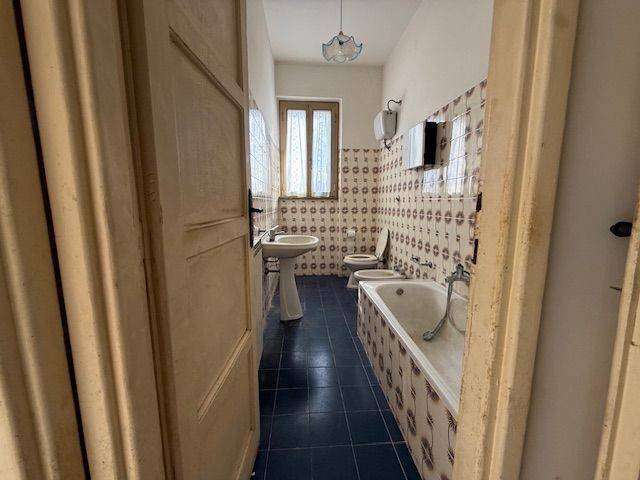 Appartamento a Sabaudia in Via Cesare Battisti - Foto 4