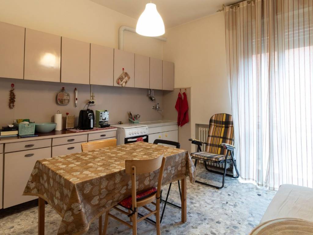 Appartamento a Bologna in Via Gustavo Modena - Foto 2