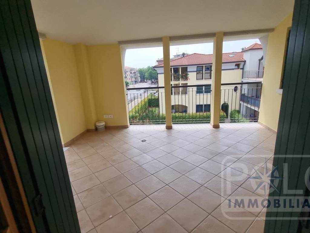 Appartamento a Verona in Via Cernisone - Foto 3