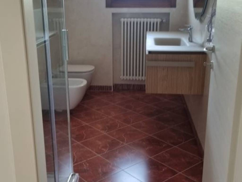 Appartamento a Verona in Via Cernisone - Foto 5