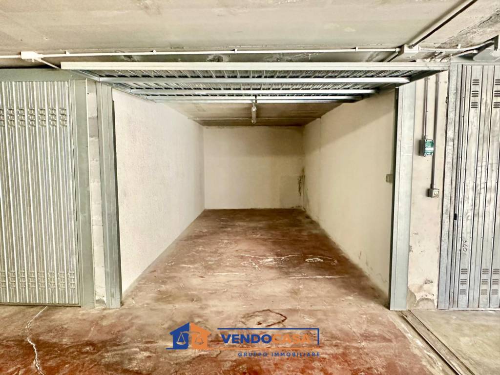 Box / garage a Loano in Via Giacomo Puccini - Foto 2