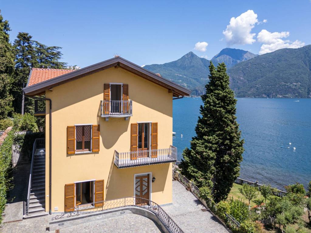 Villa a San siro in Via Statale, 110 - Foto 2