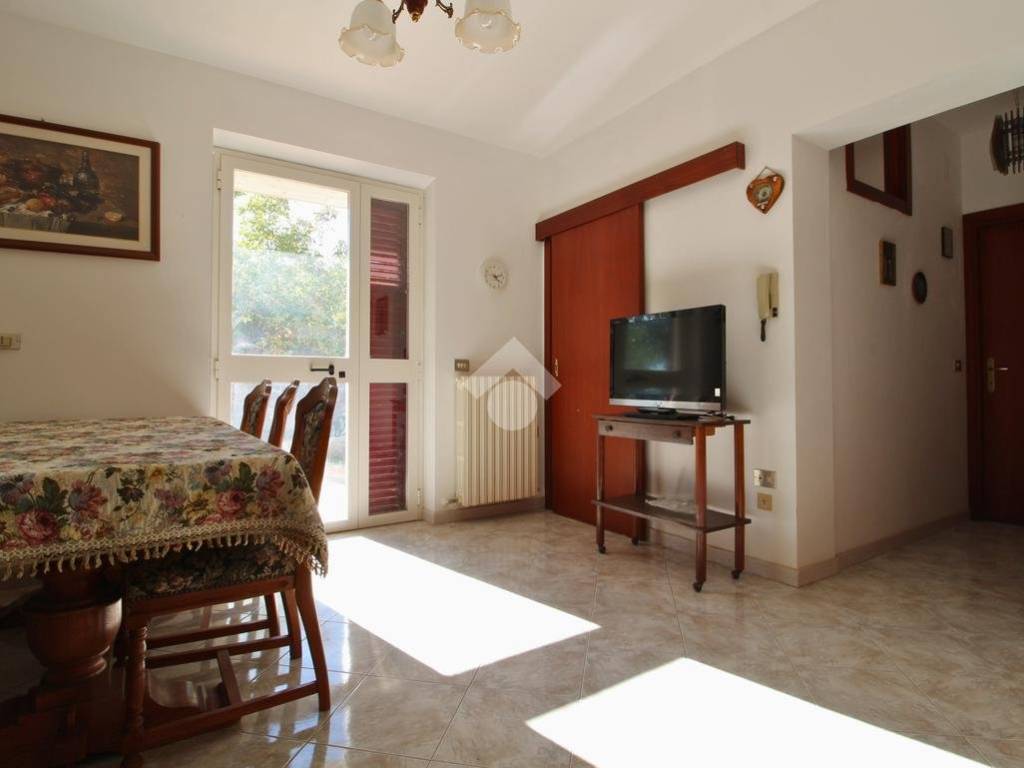 Casa indipendente a Campli in Frazione Campiglio, 4 - Foto 3