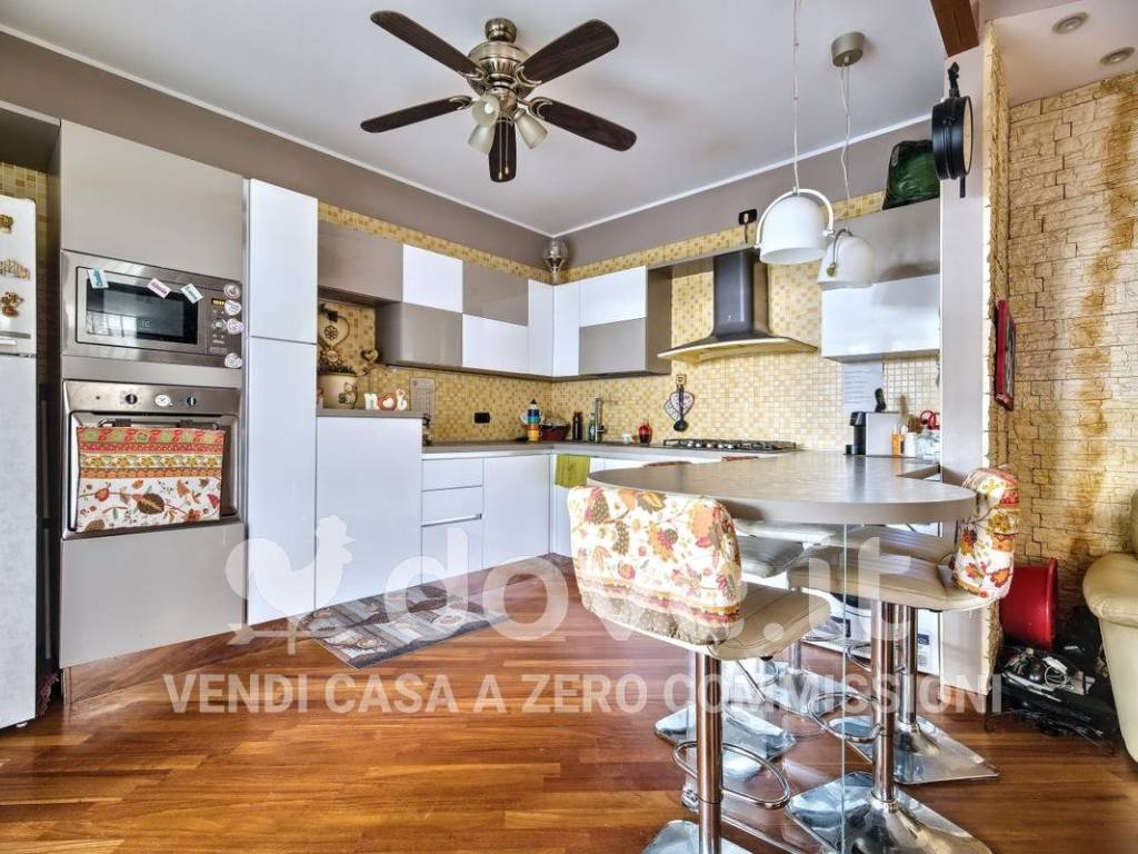 Appartamento a Bitritto in Via G. Falcone e la Sua Scorta, 11 - Foto 3